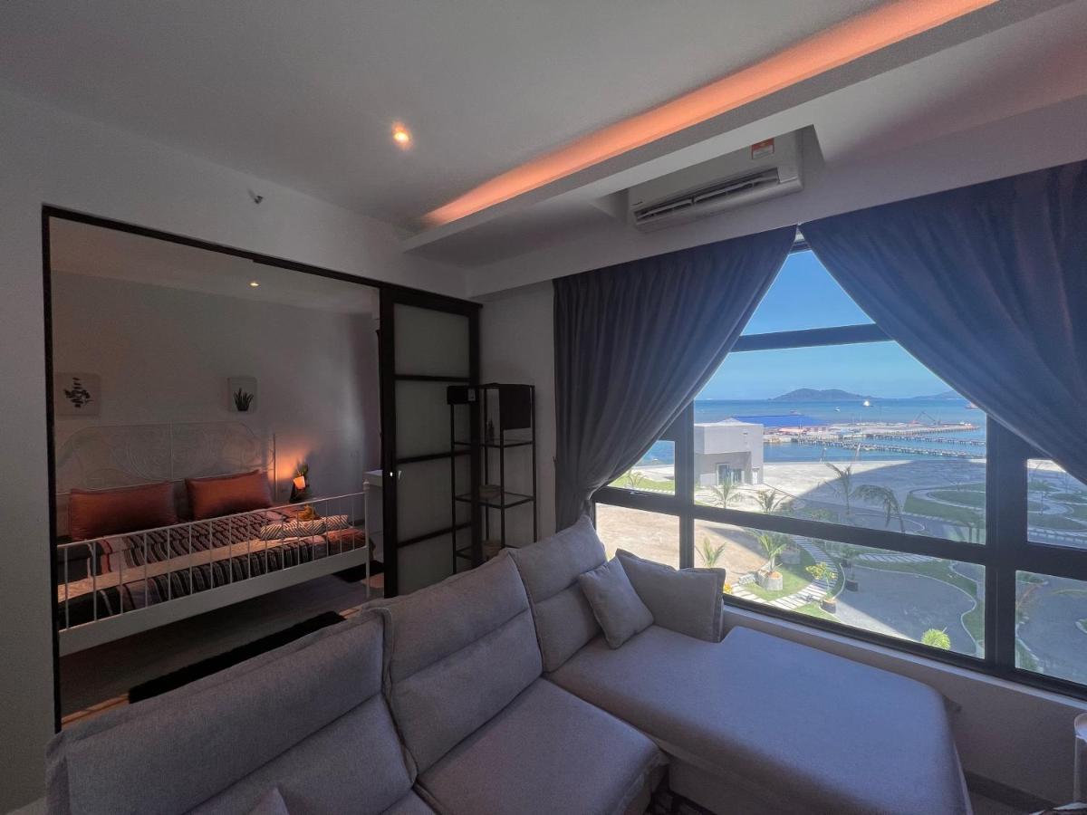 Jesselton Quay Suite By Backyard Kota Kinabalu Extérieur photo