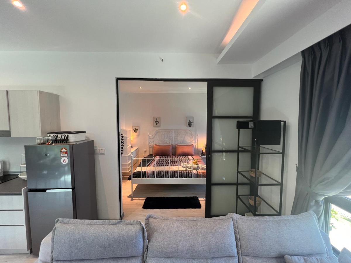 Jesselton Quay Suite By Backyard Kota Kinabalu Extérieur photo