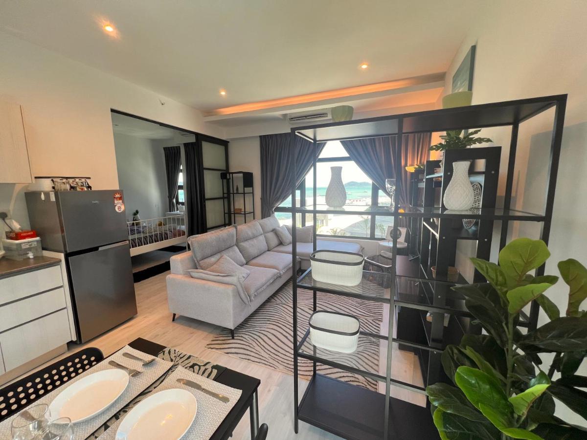 Jesselton Quay Suite By Backyard Kota Kinabalu Extérieur photo